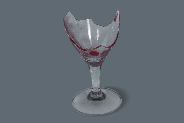 zerbrochenes Trinkglas